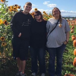 Meet your Posher, Lori